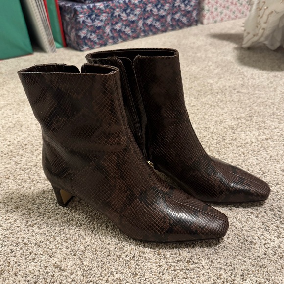 JCrew Snip-toe booties - Picture 3 of 6